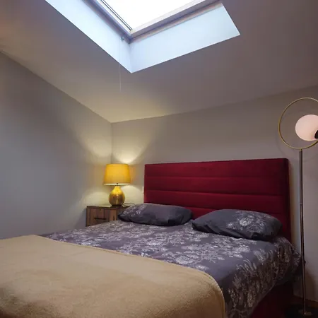 Blue Garden Loft - With Garage Apartment